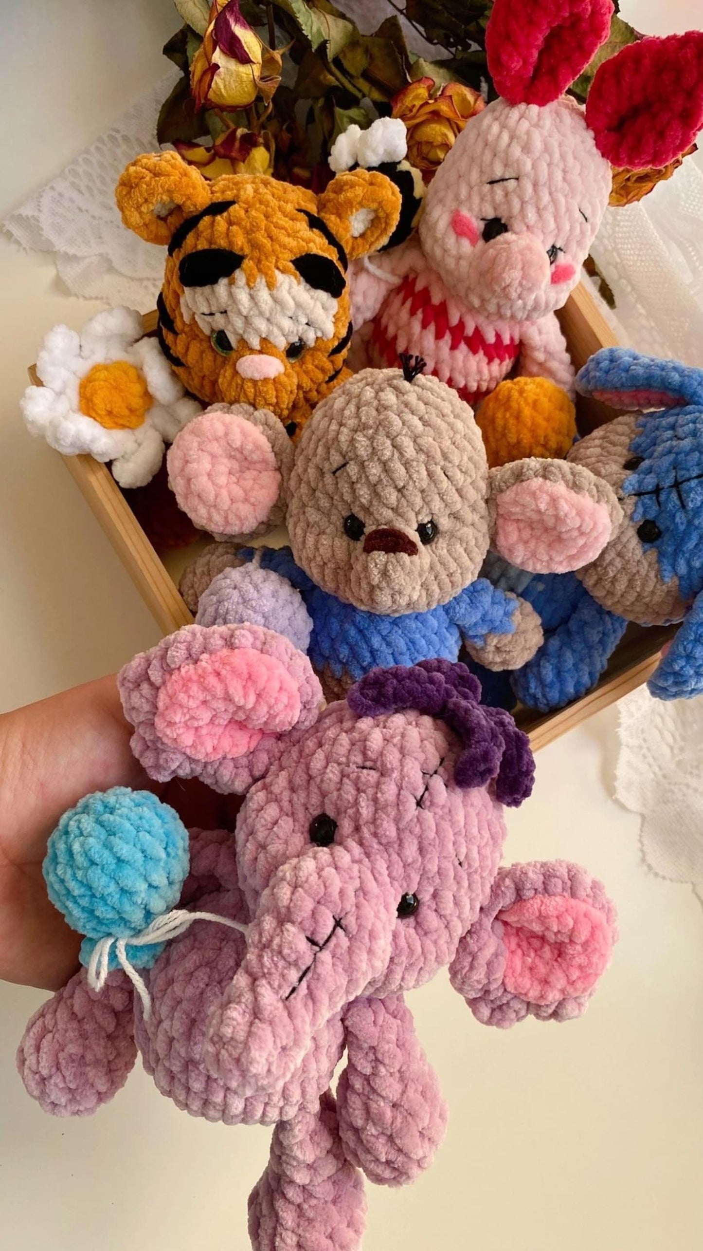 9in1 PDF PATTERN Winnie the Pooh and Friends