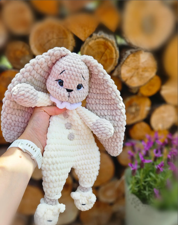 DOR bunny amigurumi